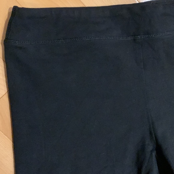 VEUC Black 2.5 in dance or bike shorts - size M Adult - Picture 7 of 16